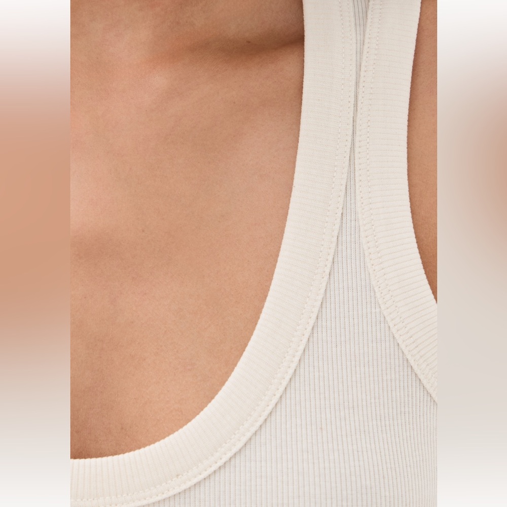 Rohe Cream Fine Rib Scoop Neck Tank - Picture 5 of 11